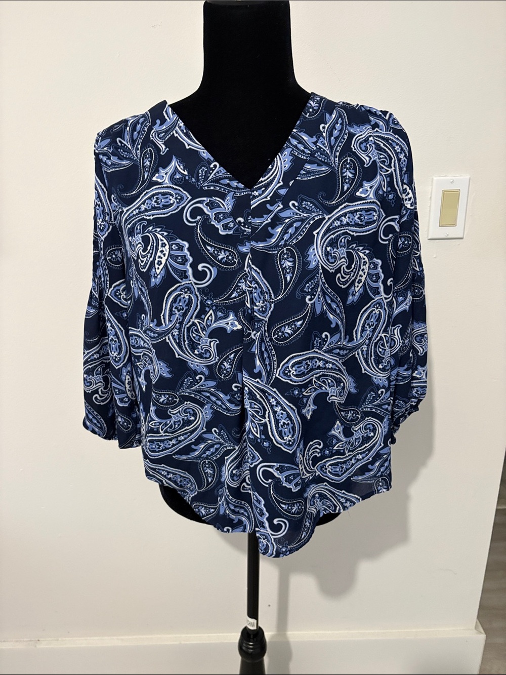 New York & Company Navy Paisley V-Neck Blouse